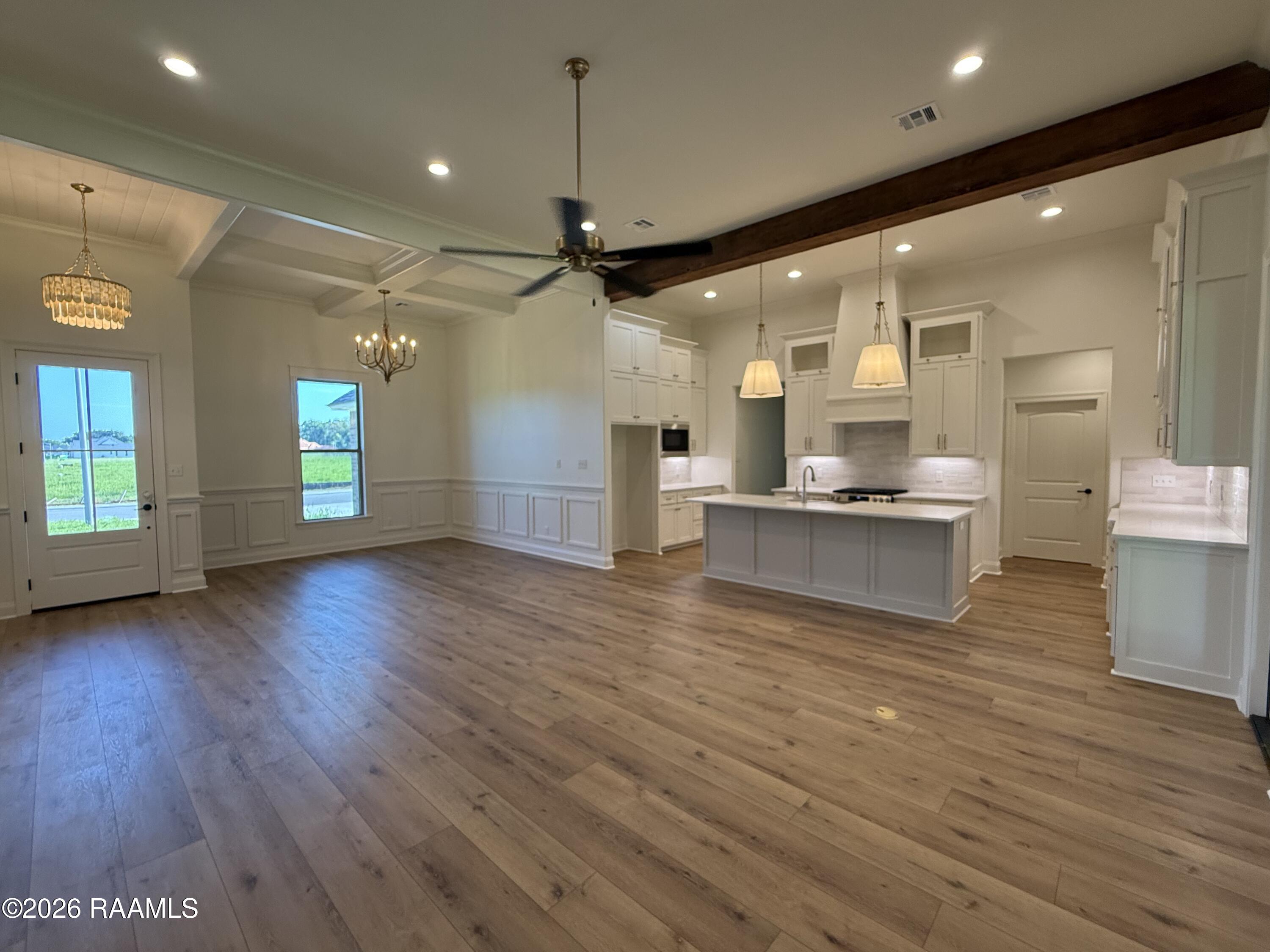 202 Spring Meadow Drive Broussard, LA 70518 - Photo 4 of 23 Living Area