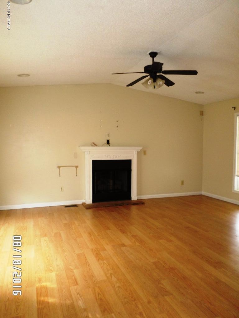 506 Raintree Road Jacksonville, NC 28540 - Photo 14 of 36 SAM_4434