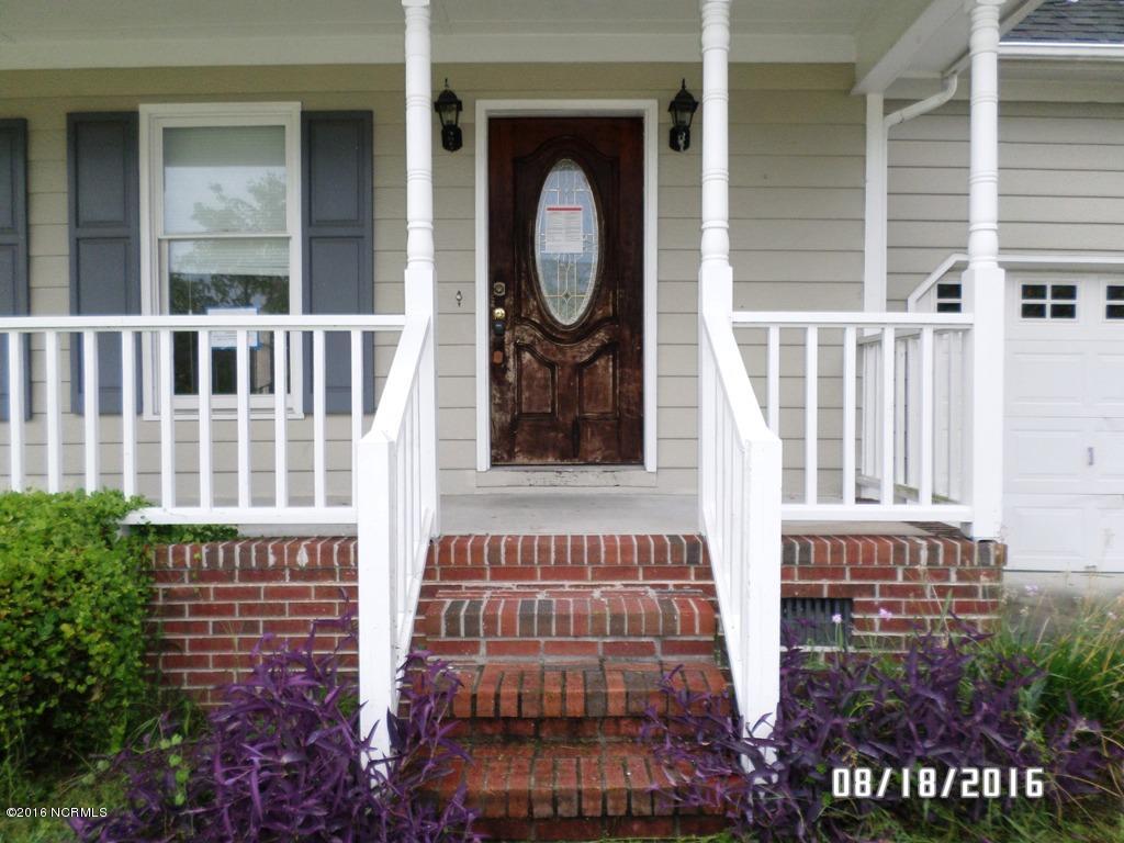 506 Raintree Road Jacksonville, NC 28540 - Photo 3 of 36 SAM_4422