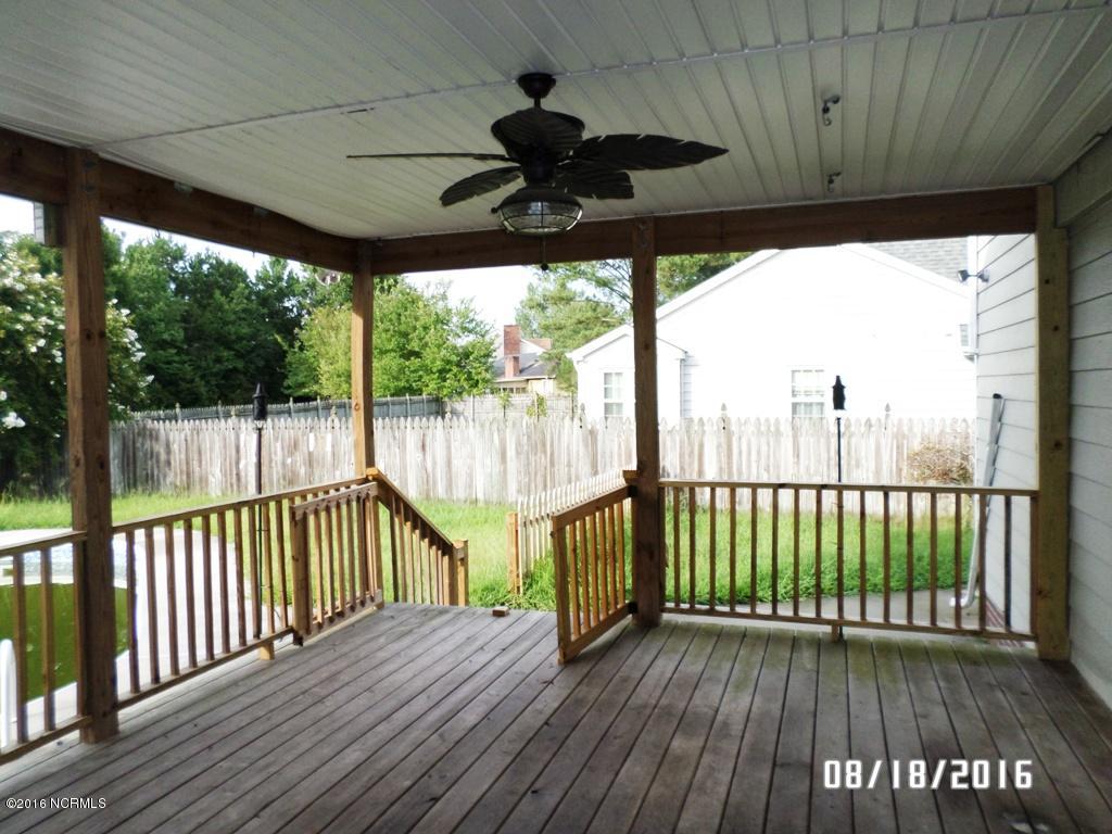 506 Raintree Road Jacksonville, NC 28540 - Photo 32 of 36 SAM_4454