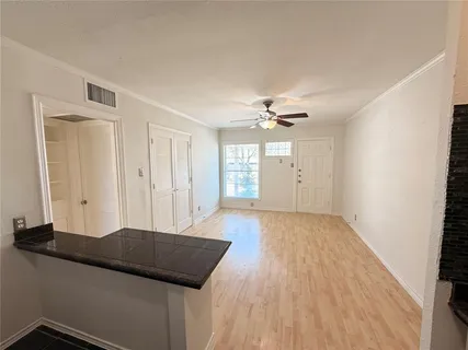 $1,425 | 4101 Douglas Avenue, Unit 102, Dallas, TX 75219