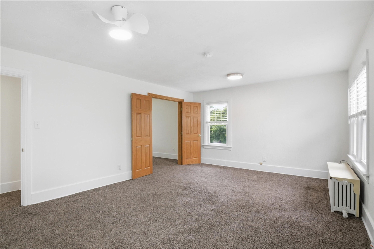 707 Harrison Street, Unit : 2 Monroe, MI 48161 - Photo 10 of 34