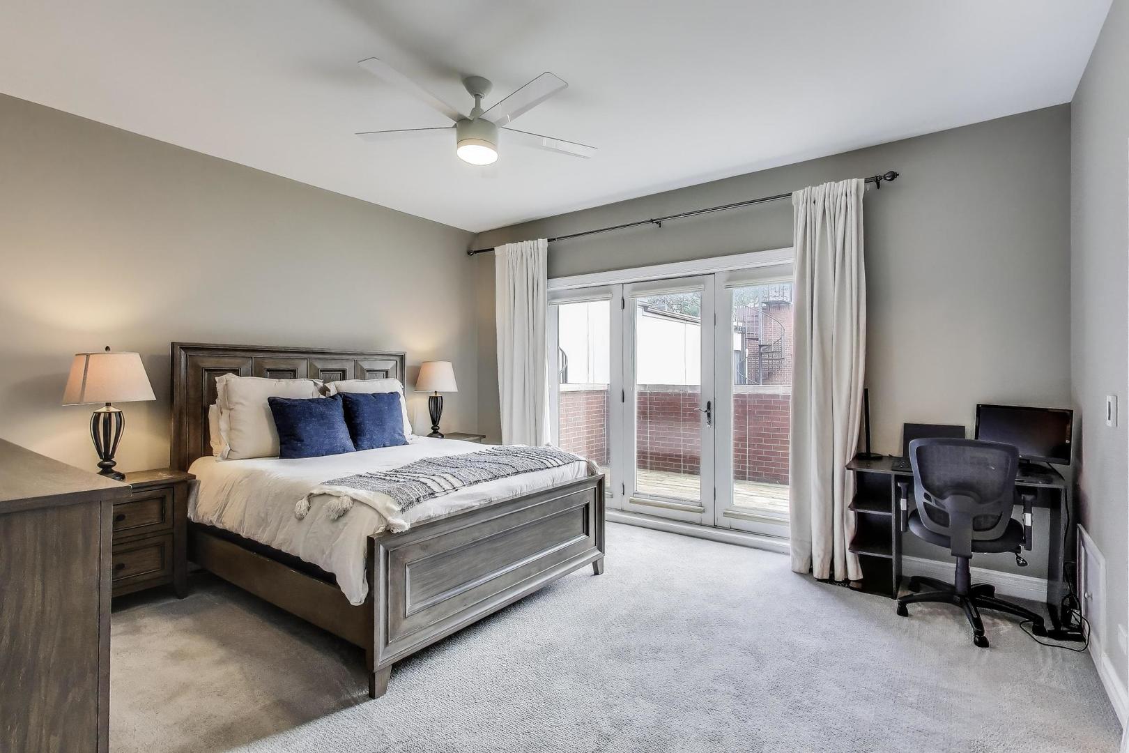 1910 West Addison Street, Unit F Chicago, IL 60613 - Photo 12 of 41