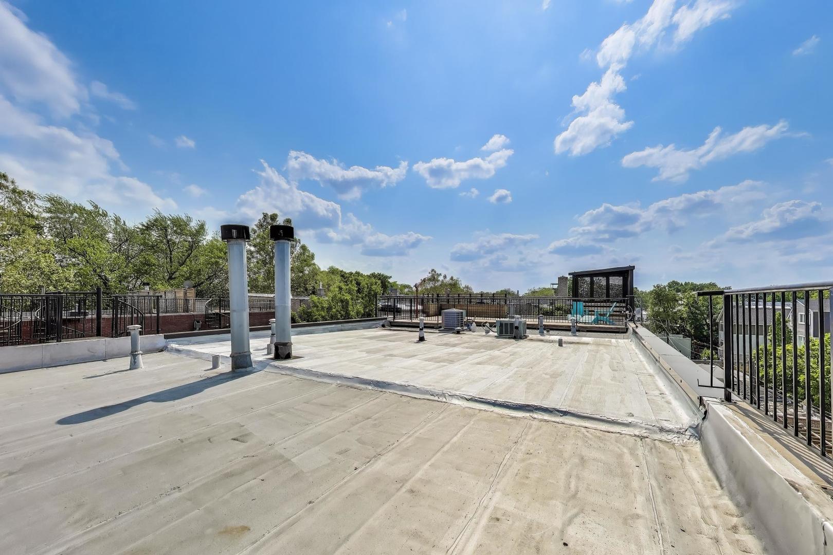 1910 West Addison Street, Unit F Chicago, IL 60613 - Photo 34 of 41