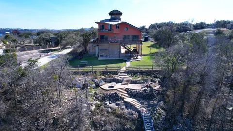 $899,000 | 840 Windy Shores Loop, Spicewood, TX 78669