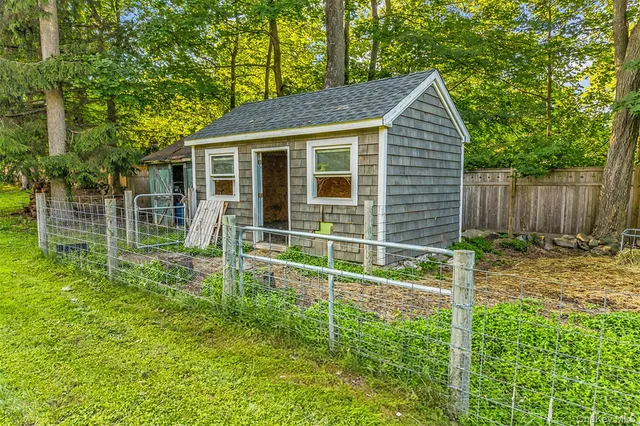 $5,250 | 8 West Lane, South Salem, NY 10590