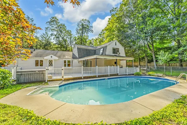 $5,250 | 8 West Lane, South Salem, NY 10590