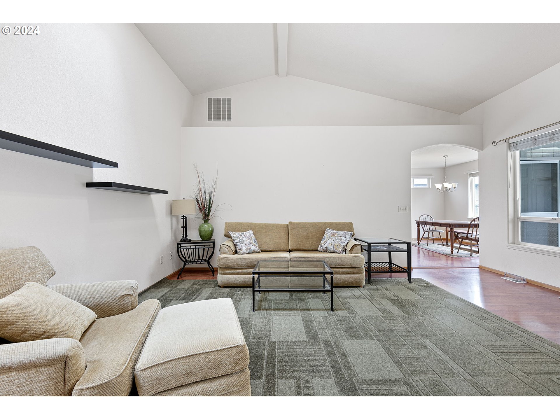 815 R Street Springfield, OR 97477 - Photo 10 of 37 a living room with furniture and wooden floor