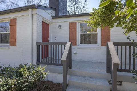 a view of front door and porch