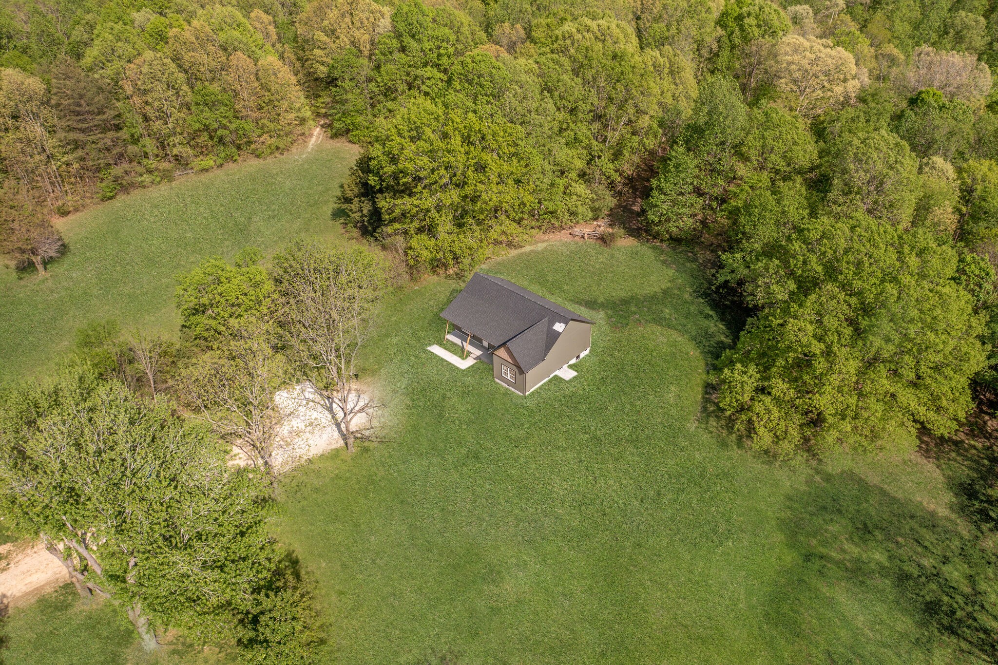 896 Hawkins Road White Bluff, TN 37187 - Photo 34 of 36 Gallery Image 34