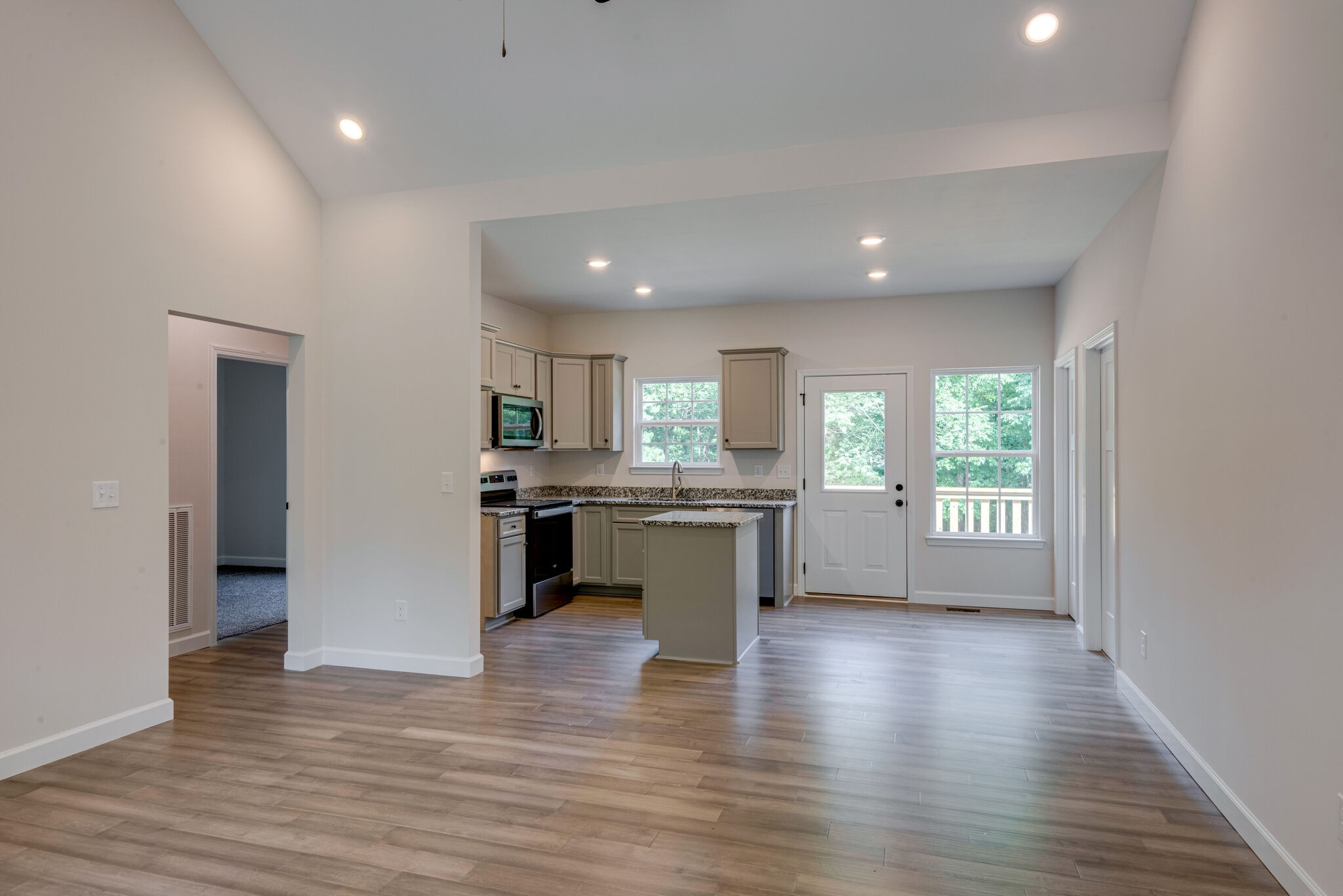 896 Hawkins Road White Bluff, TN 37187 - Photo 8 of 36 Gallery Image 8