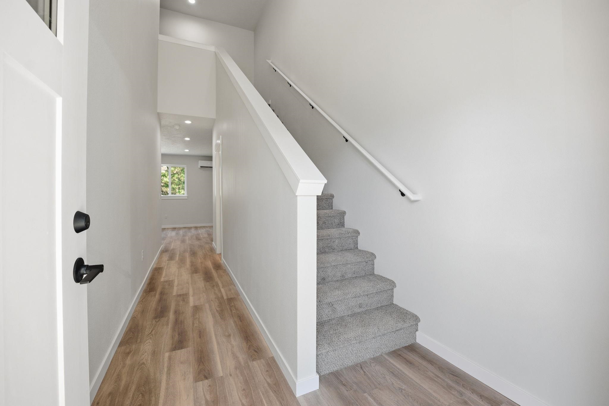 202 East Elcliff Road, Unit A/B Spokane, WA 99218 - Photo 12 of 32