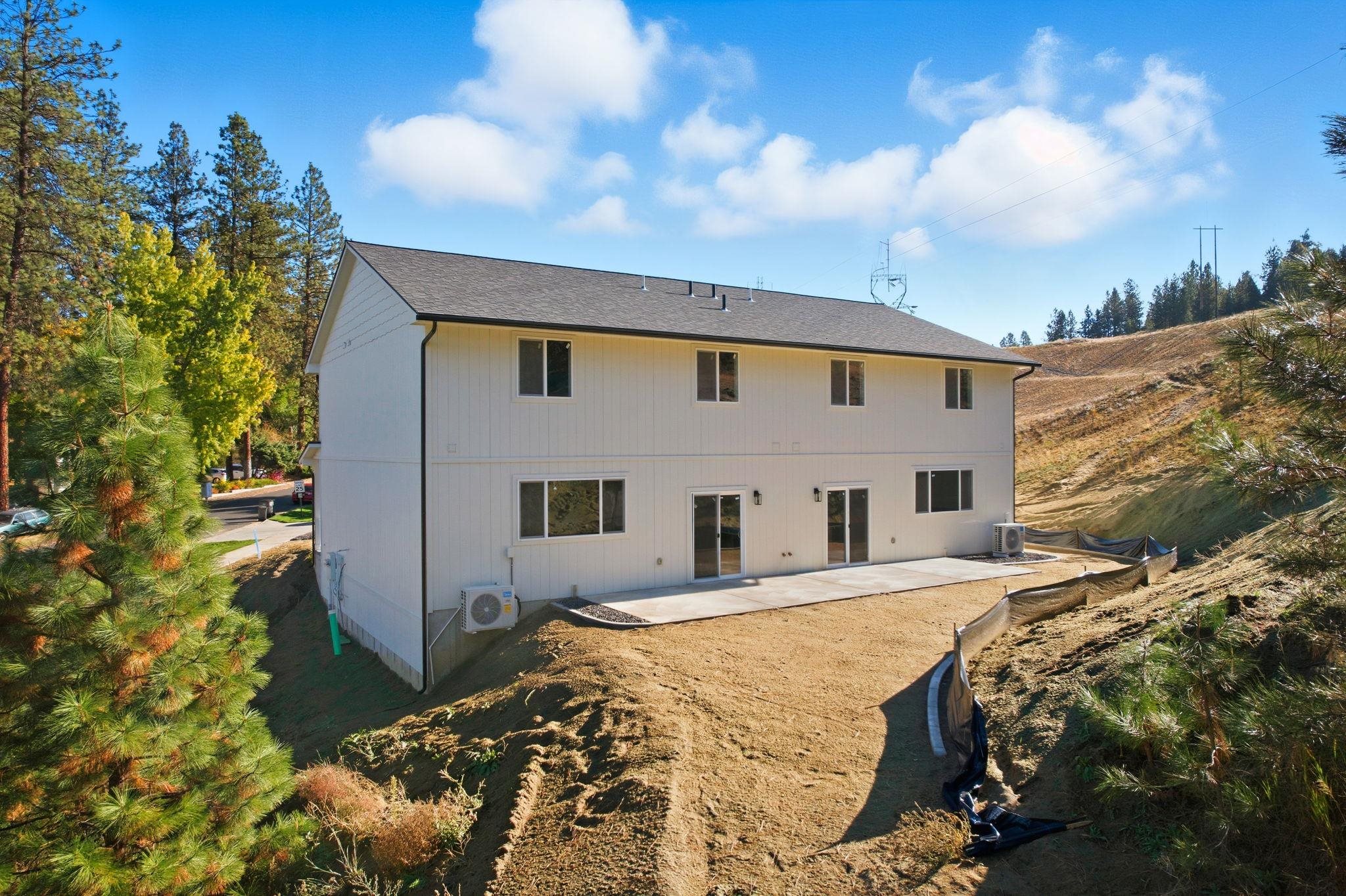 202 East Elcliff Road, Unit A/B Spokane, WA 99218 - Photo 22 of 32