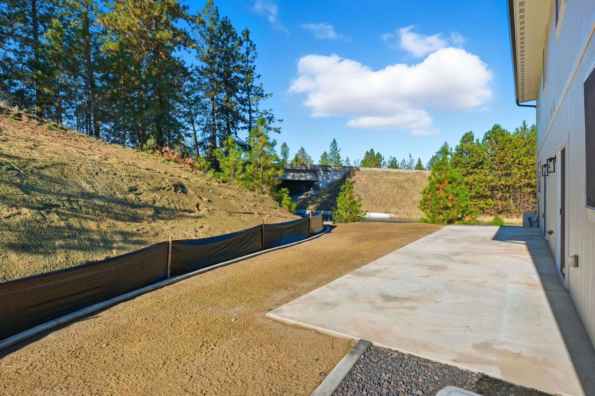 202 East Elcliff Road, Unit A/B Spokane, WA 99218 - Photo 23 of 32