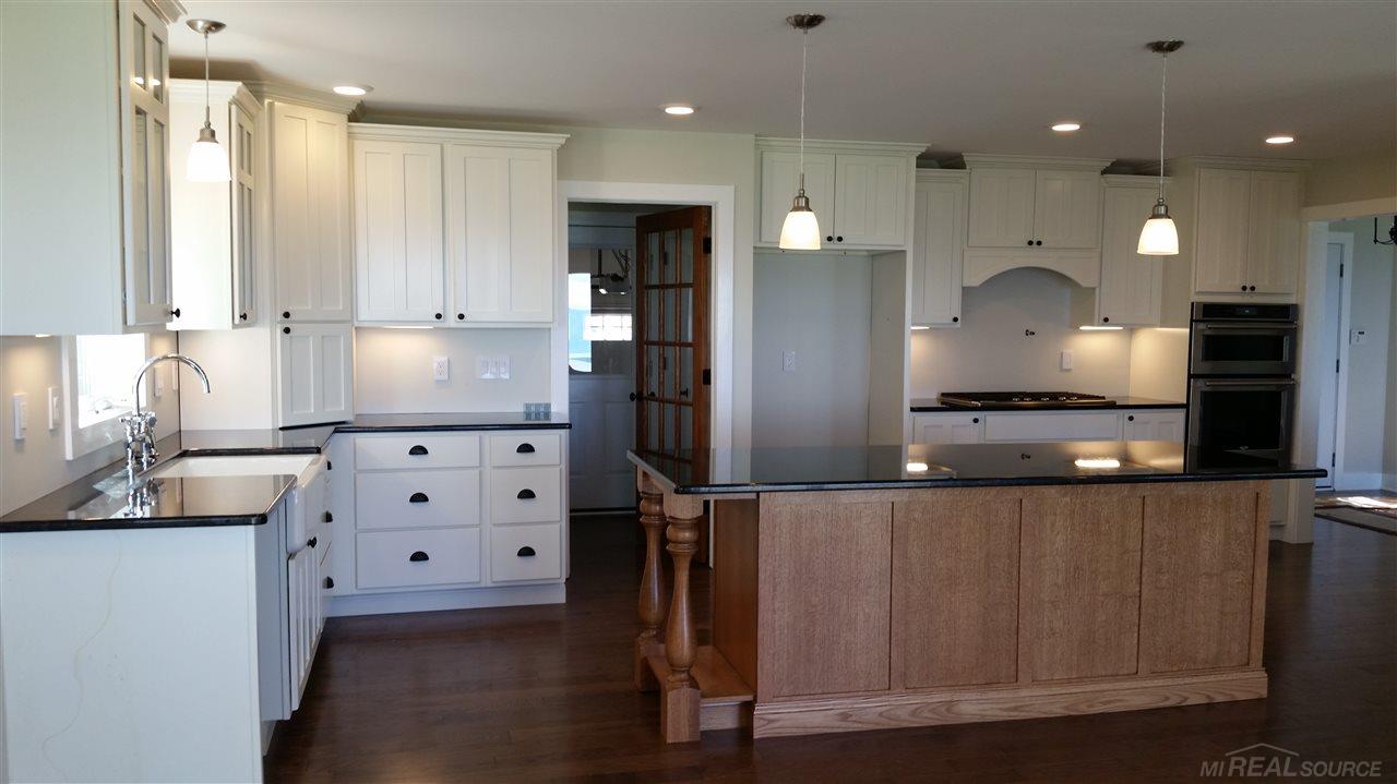 6137 Lakeshore Road Lexington, MI 48450 - Photo 10 of 53 Granite countertops