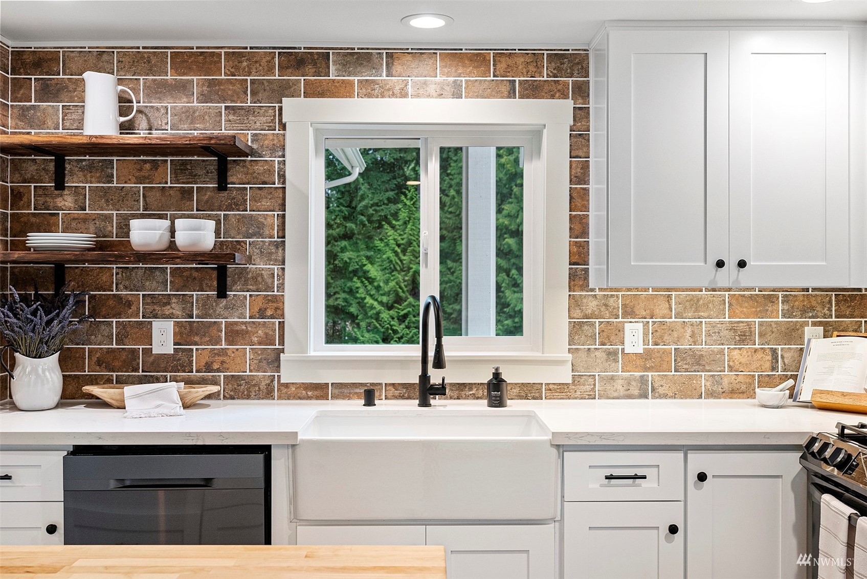 3380 Northeast Rova Road Poulsbo, WA 98370 - Photo 11 of 38 Gallery Image 11