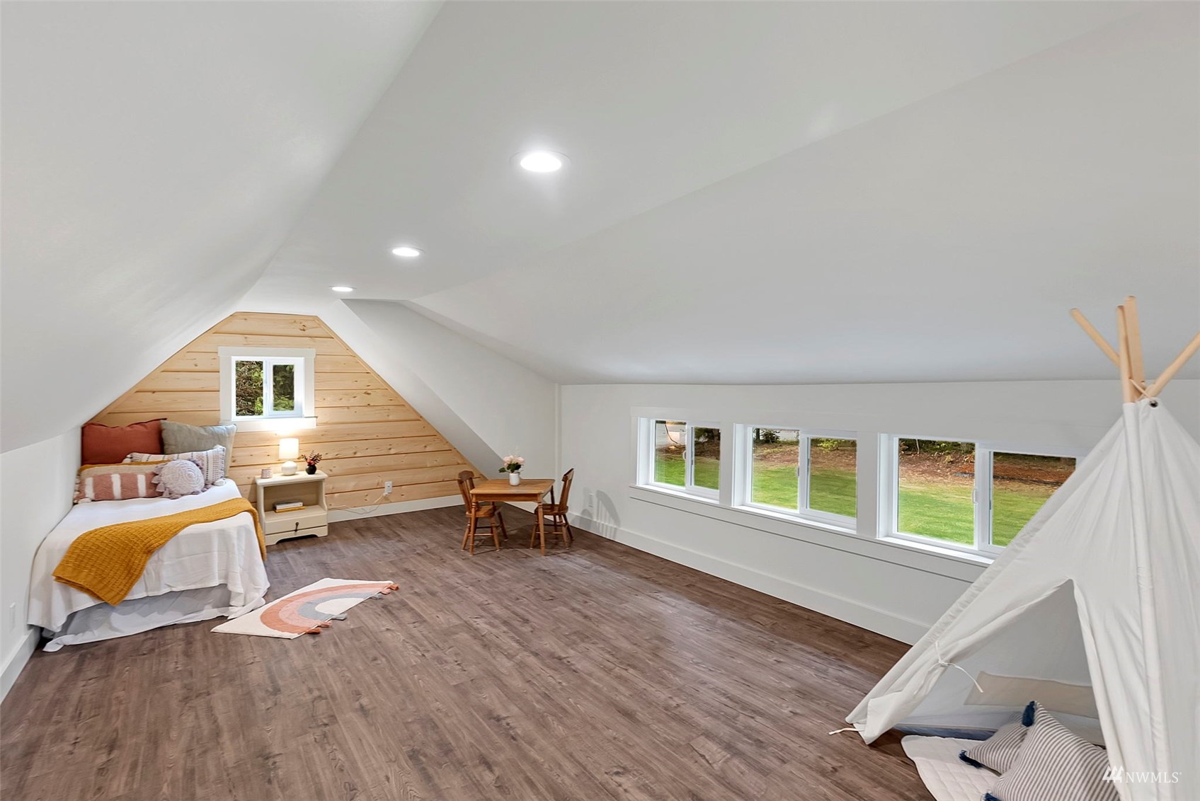 3380 Northeast Rova Road Poulsbo, WA 98370 - Photo 24 of 38 Gallery Image 24