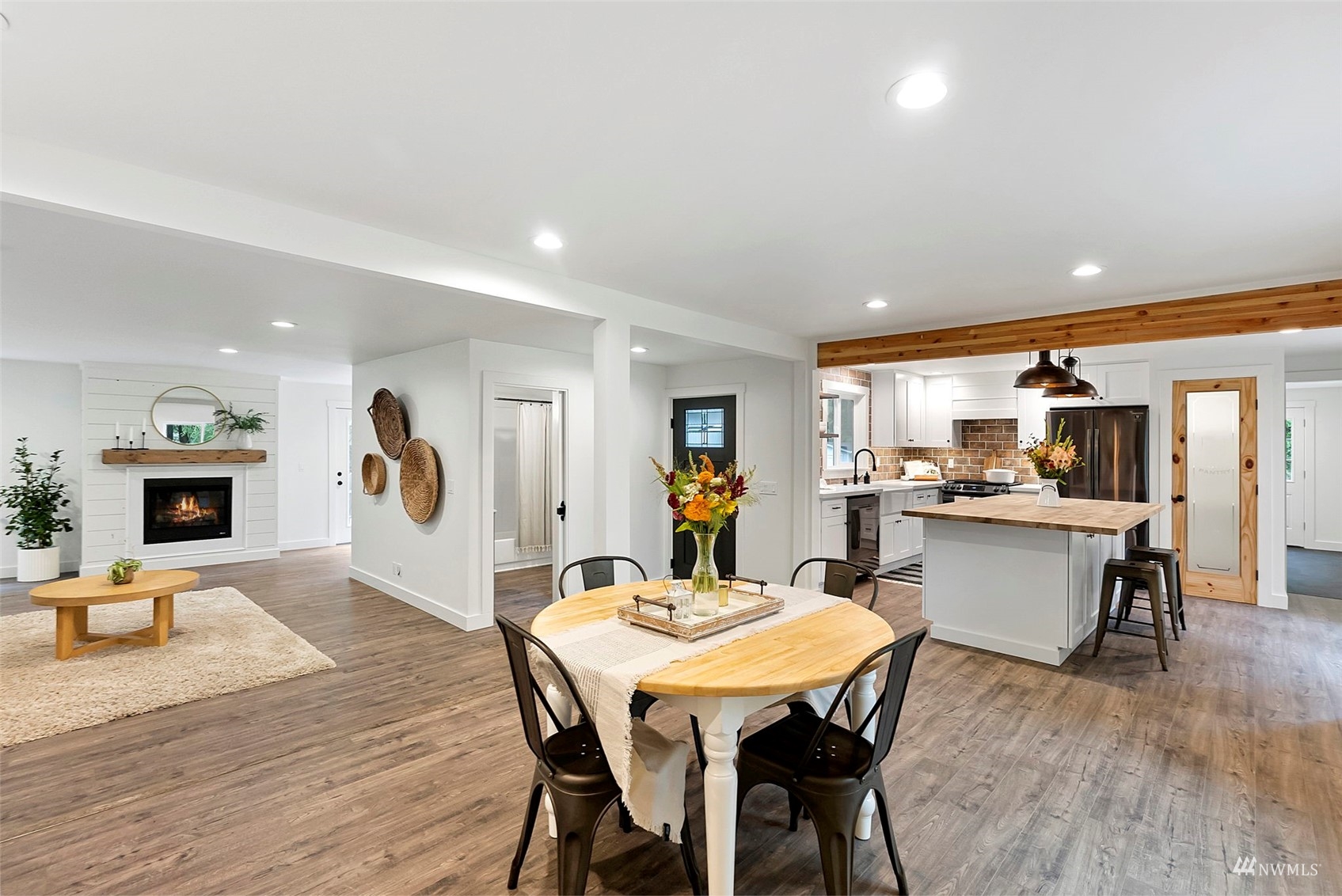 3380 Northeast Rova Road Poulsbo, WA 98370 - Photo 8 of 38 Gallery Image 8