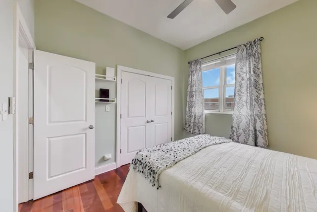 $715,000 | 1169 West Madison Street, Unit 4W, Chicago, IL 60607