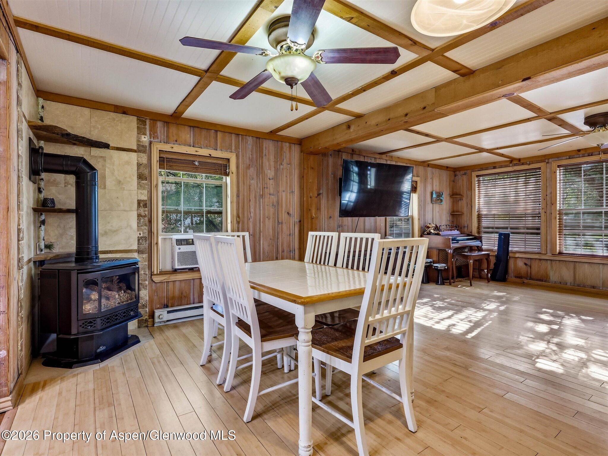 14-930 Garden Ln-14