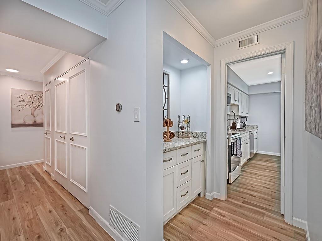 300 Fox Chapel Road, Unit 511 Pittsburgh, PA 15238 - Photo 5 of 31