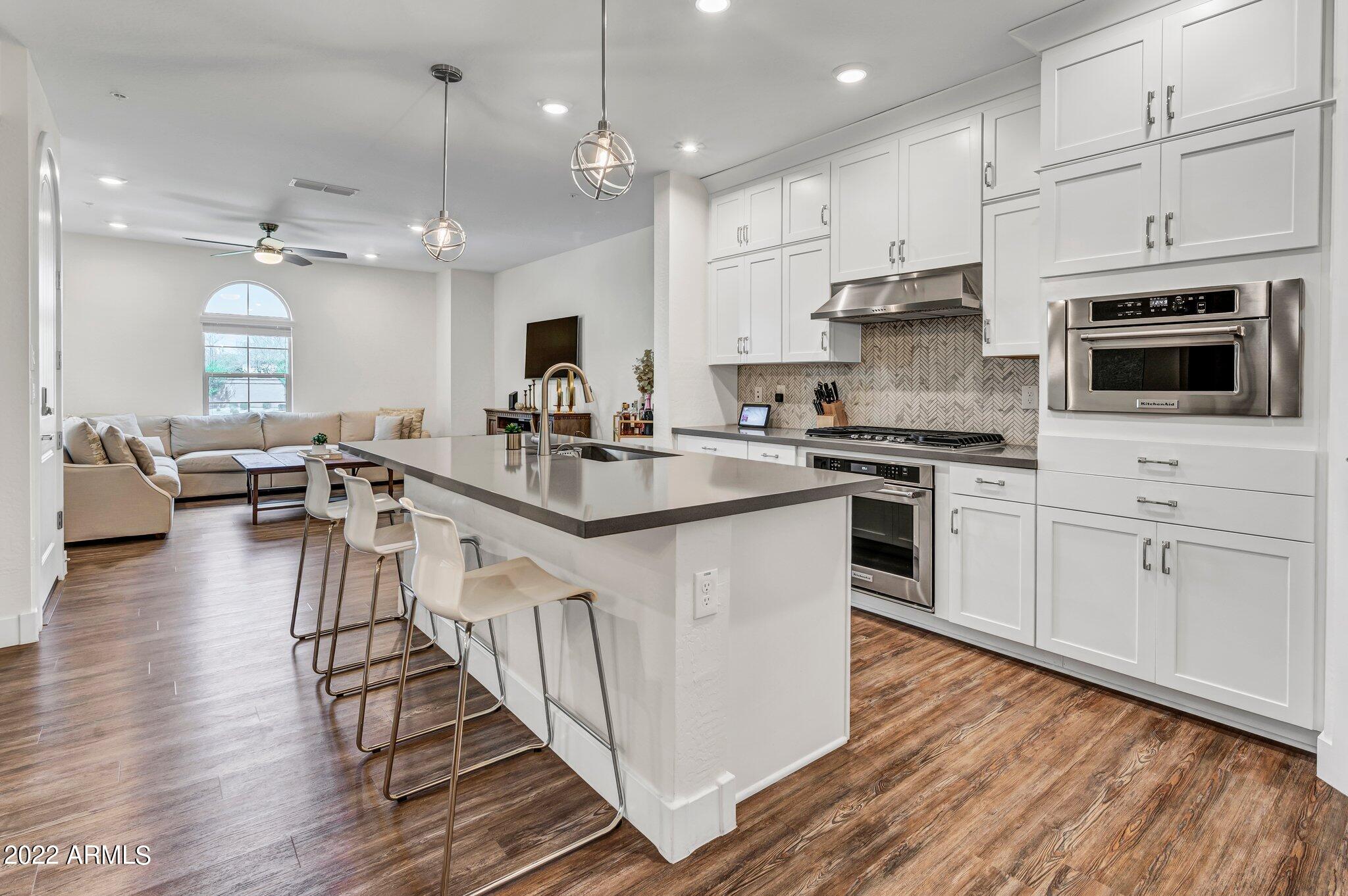 3855 South McQueen Road, Unit 31 Chandler, AZ 85286 - Photo 9 of 41 10-web-or-mls-_DSC7258