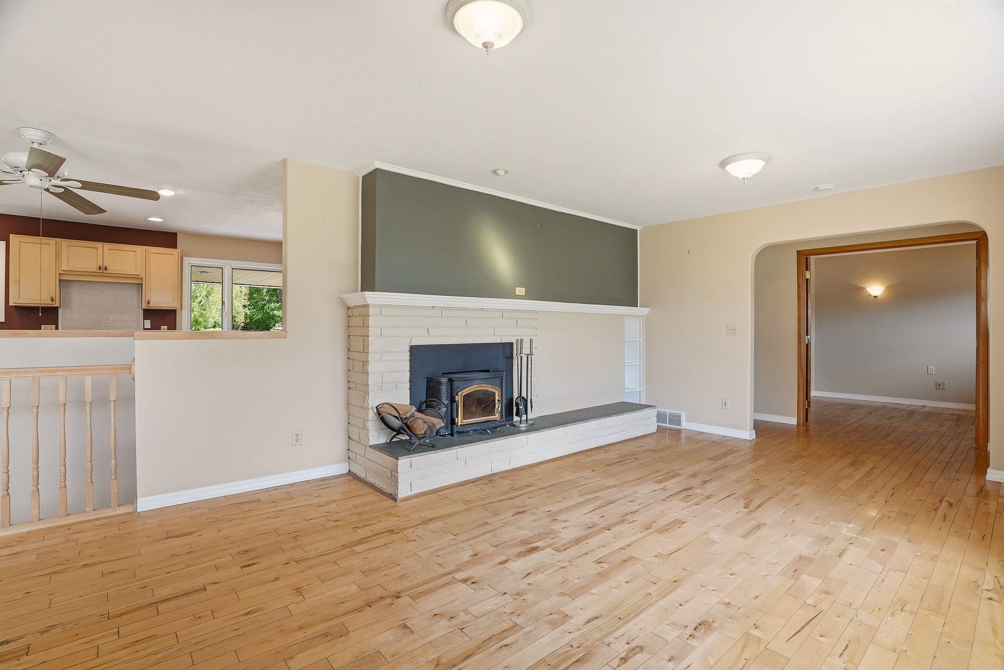 2222 North Dora Road Spokane, WA 99212 - Photo 8 of 41 Gallery Image 8