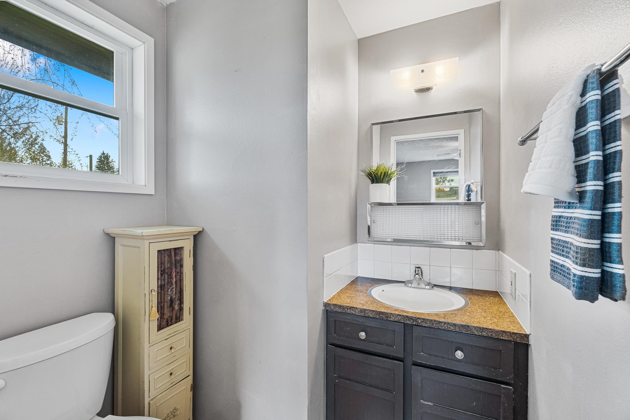 2519 South Bowdish Road Spokane Valley, WA 99206 - Photo 9 of 21 Gallery Image 9