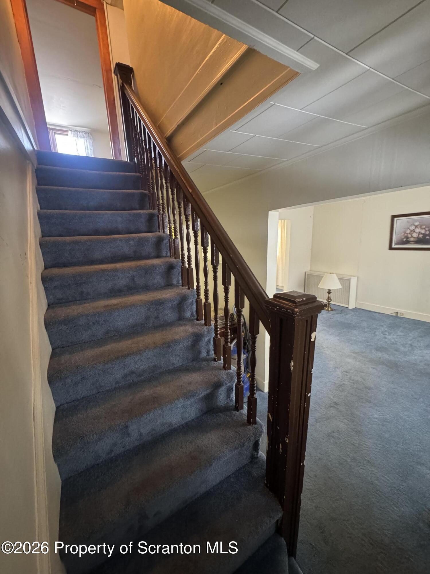 203 Laurel Street Archbald, PA 18403 - Photo 11 of 28 a view of entryway