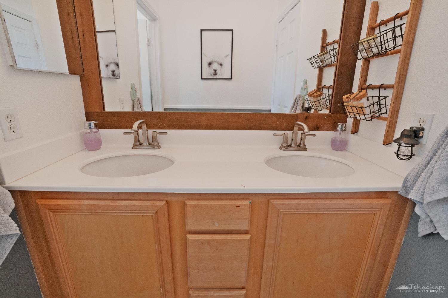 1311 Wild Olive Road Tehachapi, CA 93561 - Photo 49 of 76 Gallery Image 49