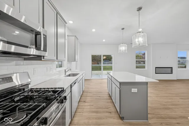 $344,990 | 5106 Triple Crown Way, Indianapolis, IN 46237