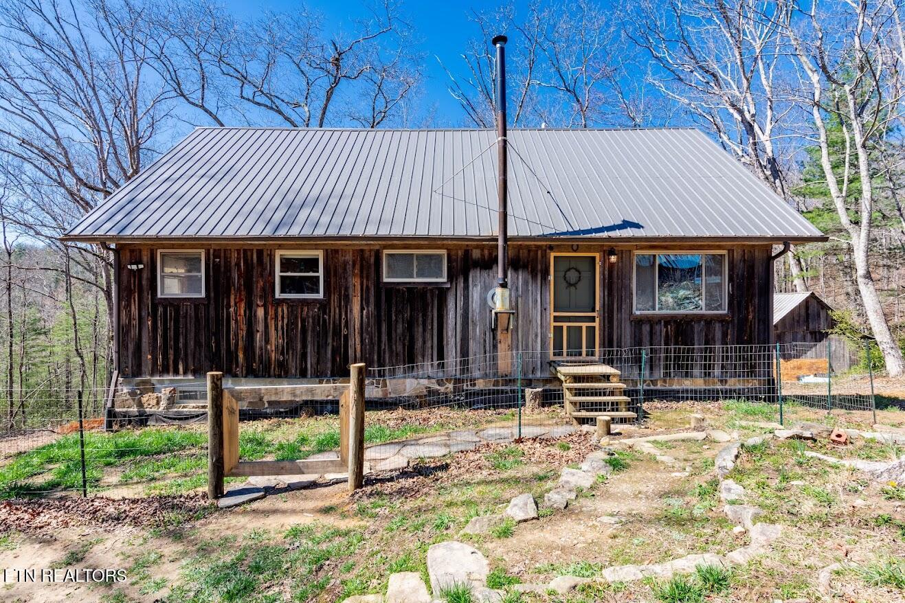 140 Luna Ln Spring Spring City, TN 37381 - Photo 4 of 60 y1