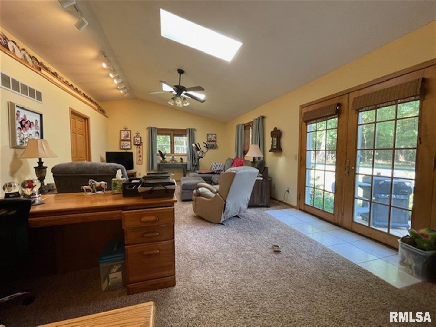 11510 North 950th Road Macomb, IL 61455 - Photo 12 of 49