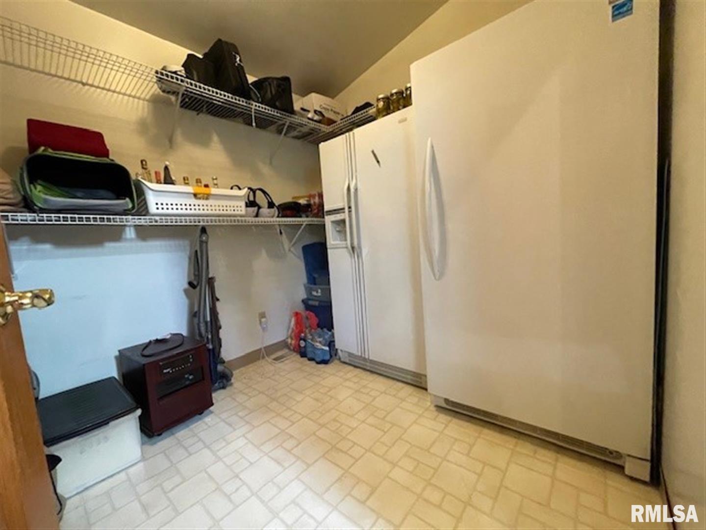 11510 North 950th Road Macomb, IL 61455 - Photo 23 of 49