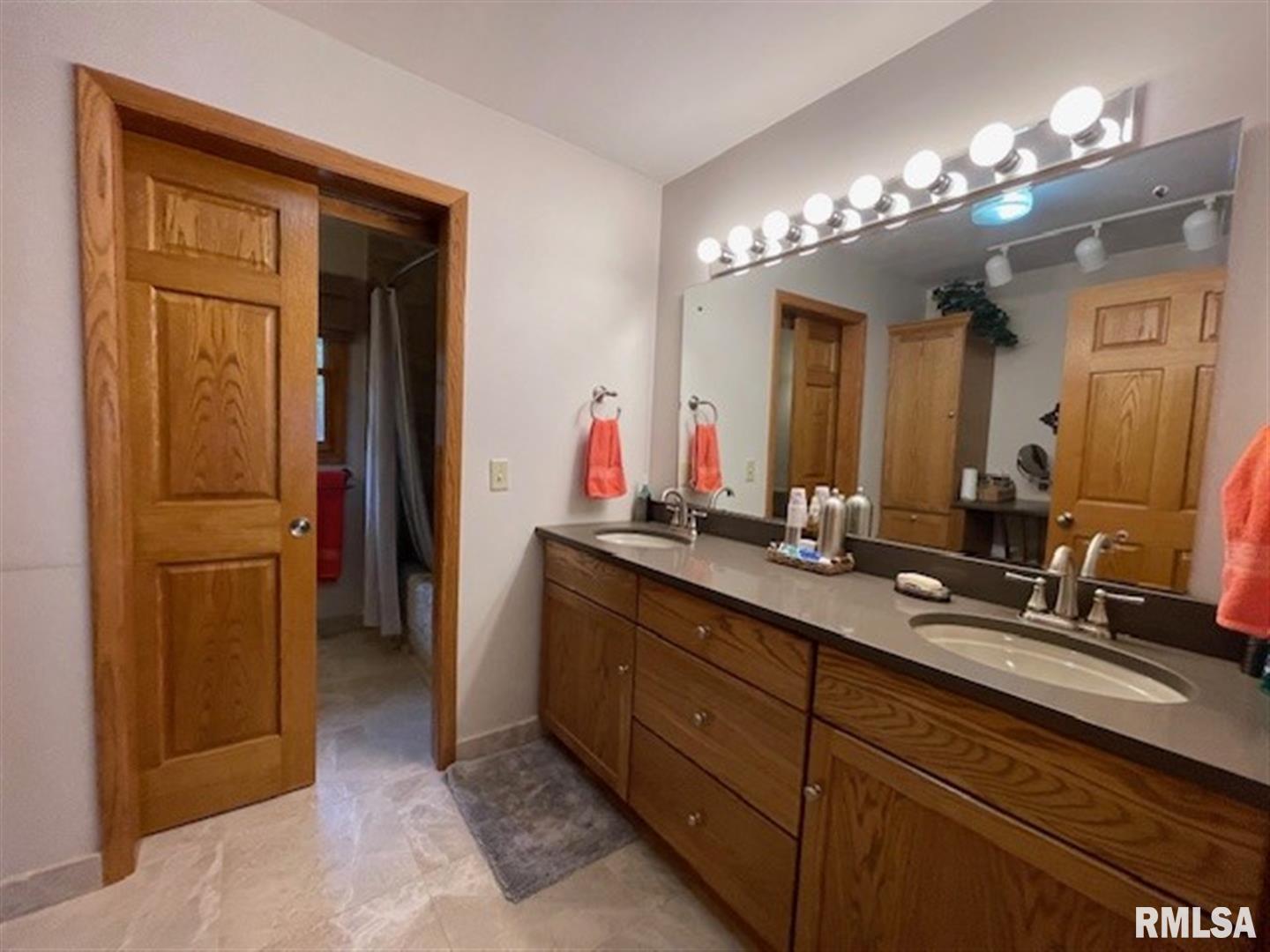 11510 North 950th Road Macomb, IL 61455 - Photo 38 of 49