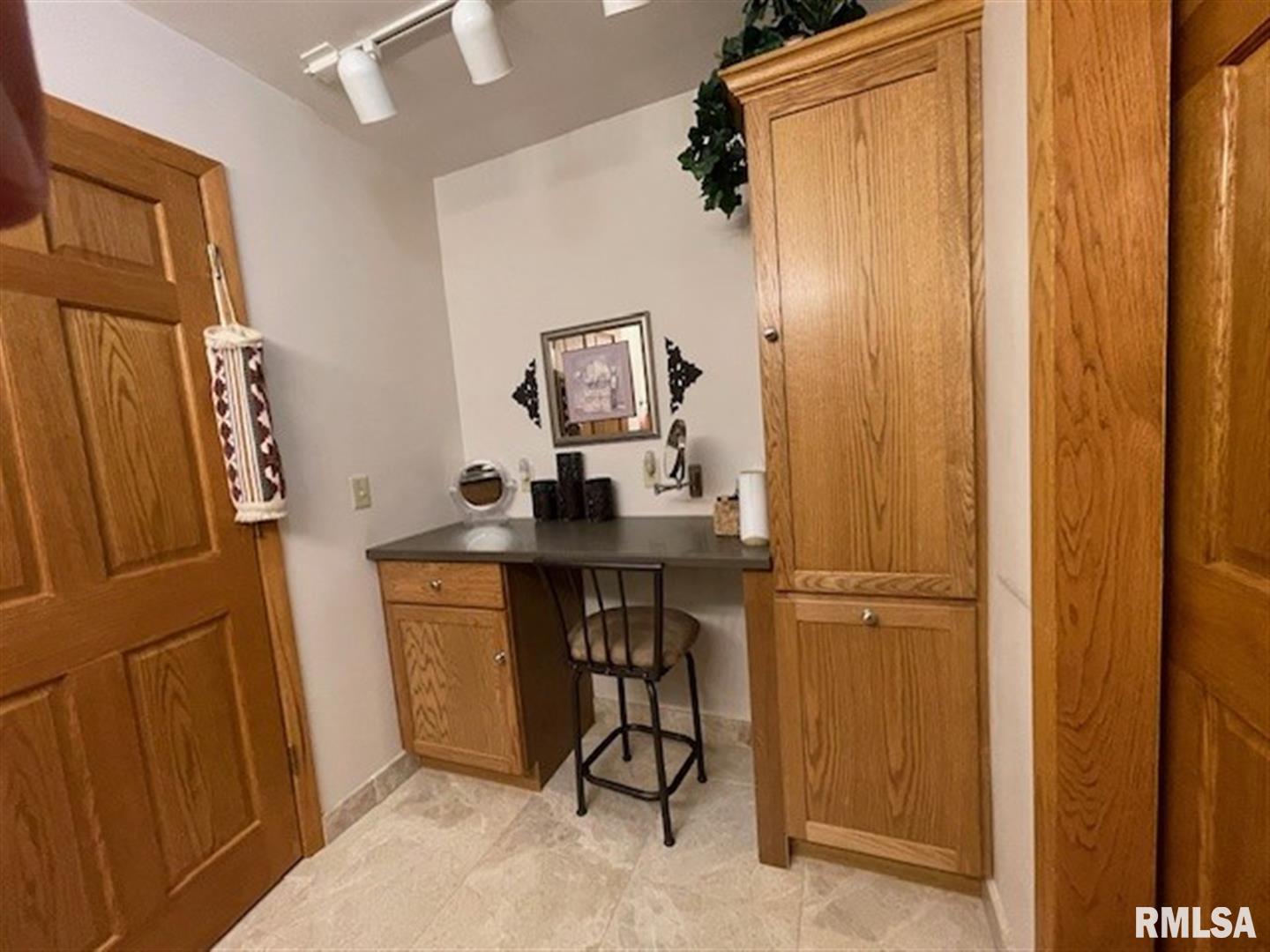 11510 North 950th Road Macomb, IL 61455 - Photo 39 of 49