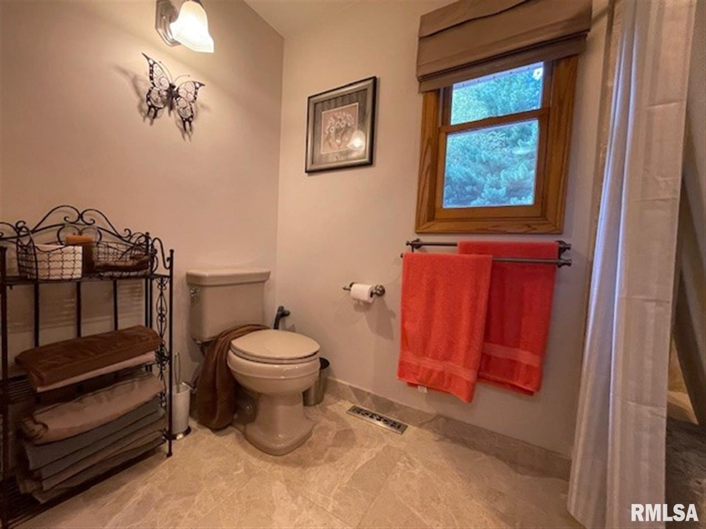 11510 North 950th Road Macomb, IL 61455 - Photo 41 of 49