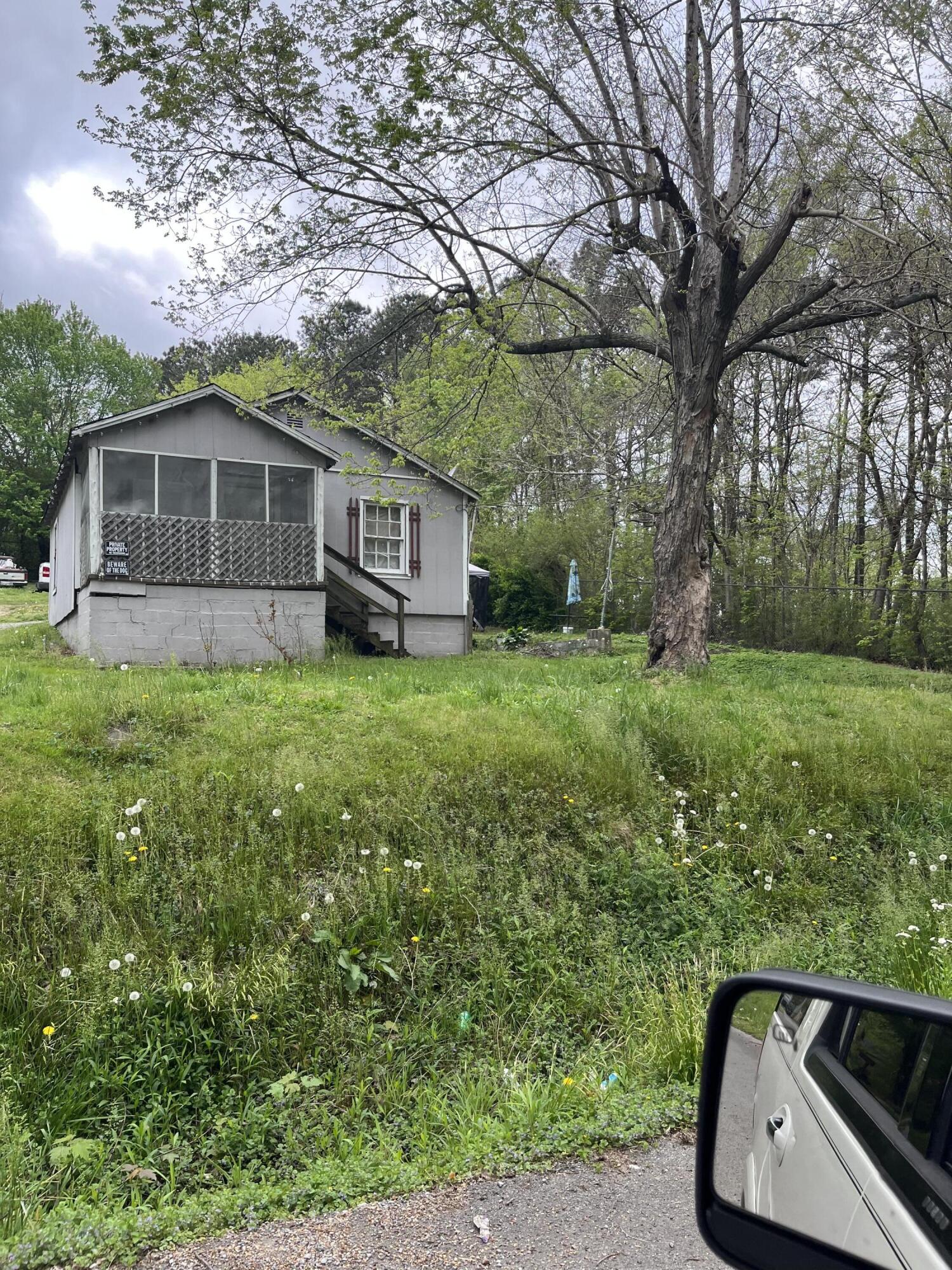 2204 Buchanan Road Southeast Cleveland, TN 37323 - Photo 2 of 4 DF516514-DF09-4B81-9354-EA277CE25530