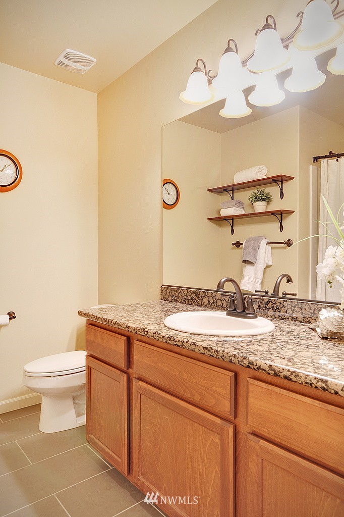 6798 Southeast 2nd Street Renton, WA 98059 - Photo 18 of 23