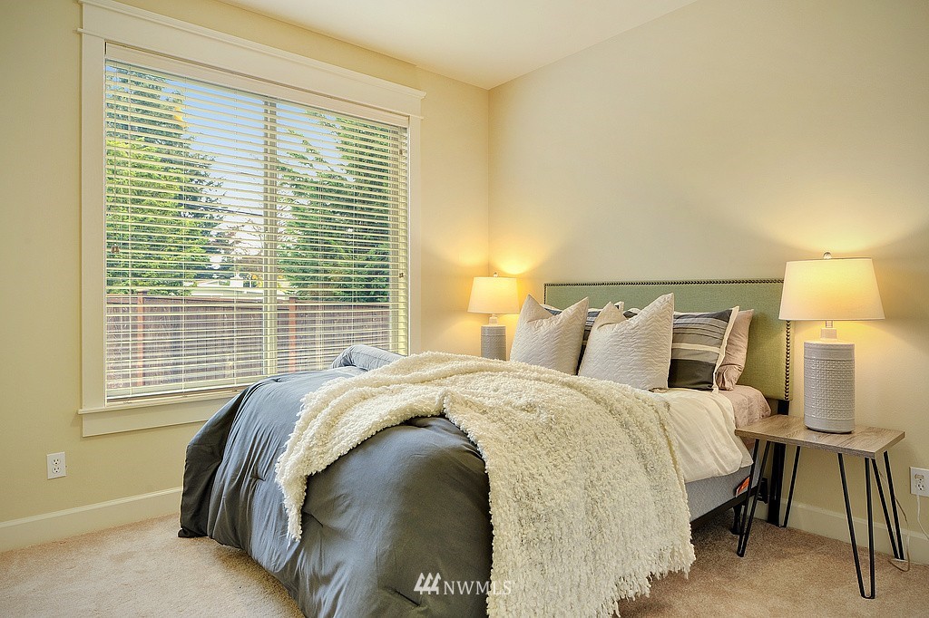 6798 Southeast 2nd Street Renton, WA 98059 - Photo 19 of 23