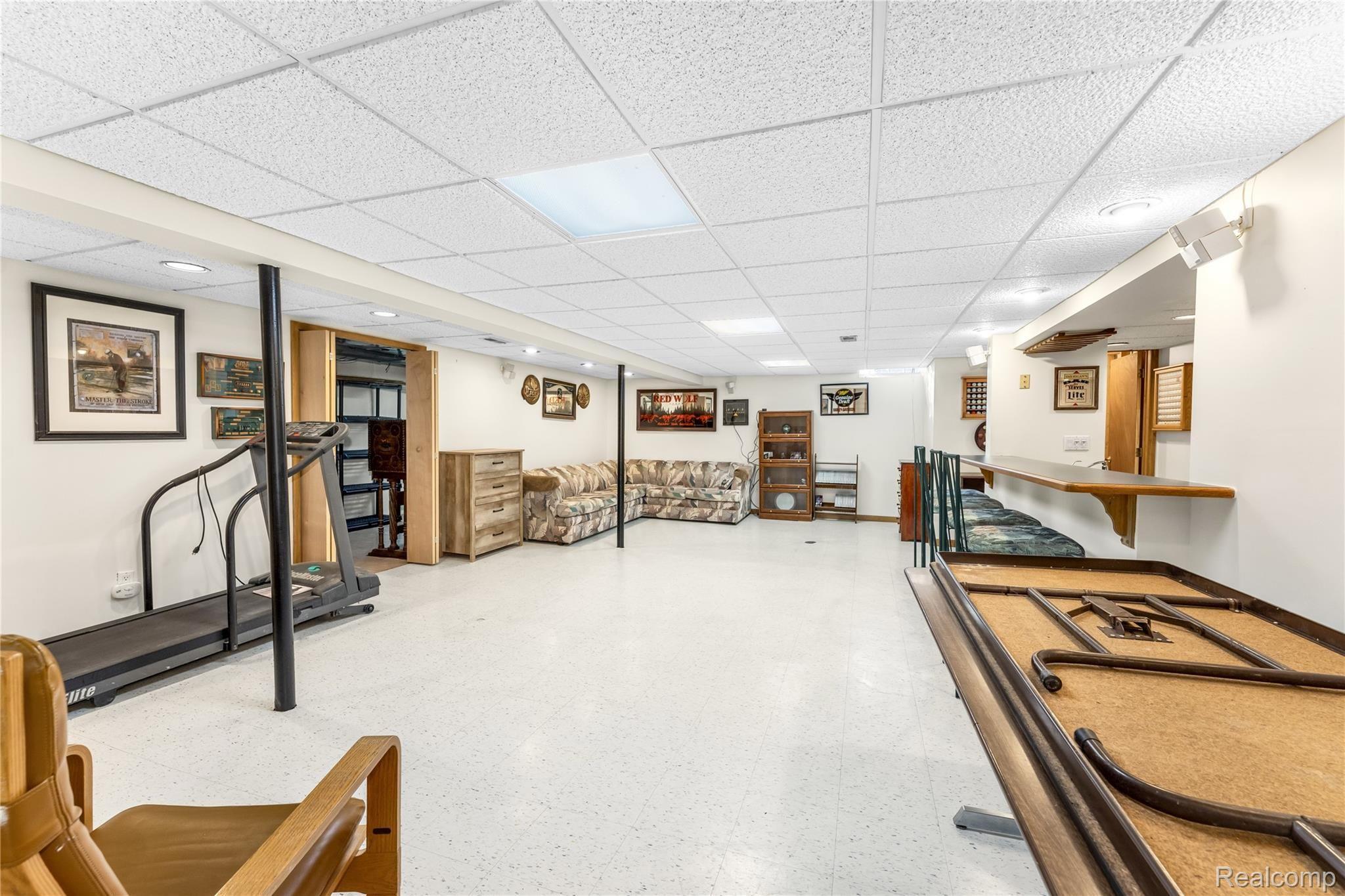 21565 Hall Road Trenton, MI 48183 - Photo 27 of 42 BASEMENT, VIEW 2