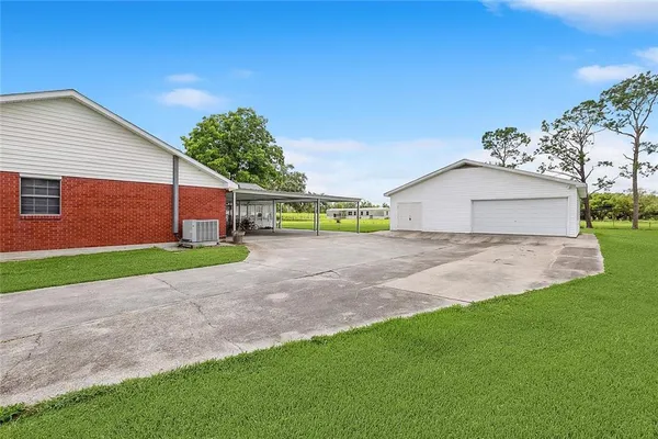 $319,900 | 136 Michael Drive, Des Allemands, LA 70030