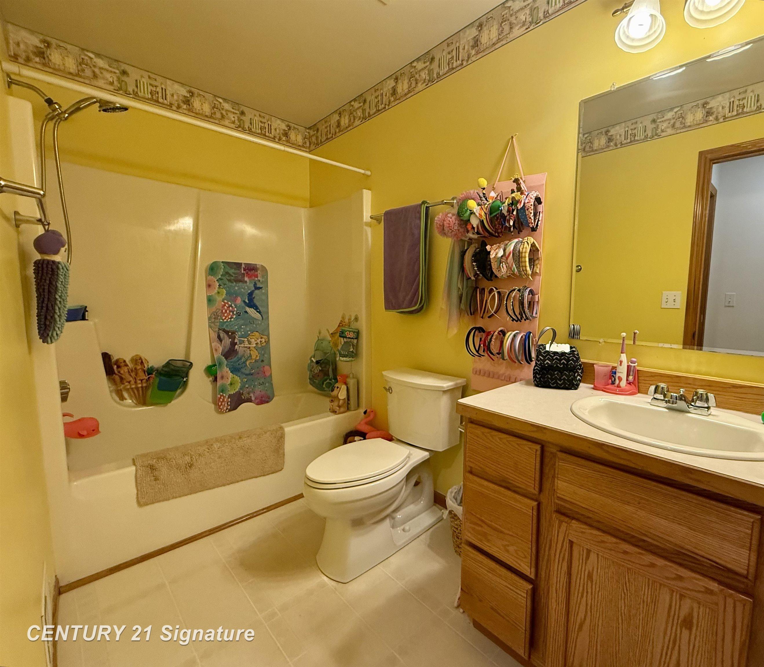 1232 South Hemlock Road Hemlock, MI 48626 - Photo 20 of 31