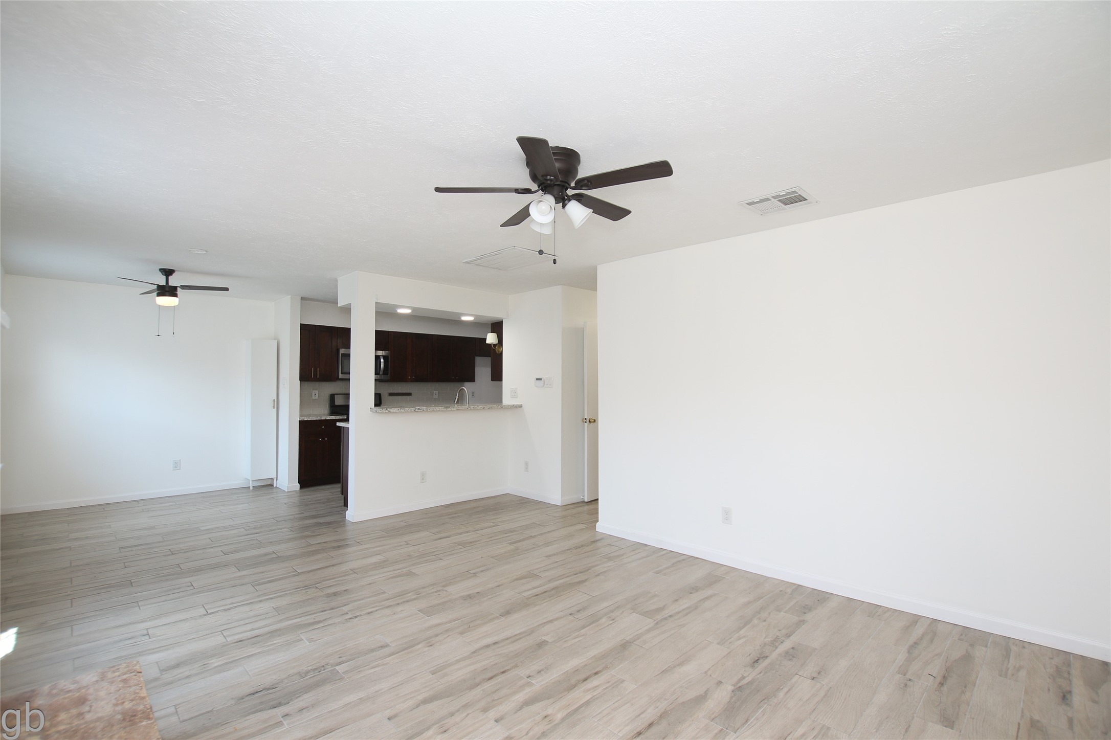 11568 South Kirkwood Road Houston, TX 77477 - Photo 3 of 35 Gallery Image 3