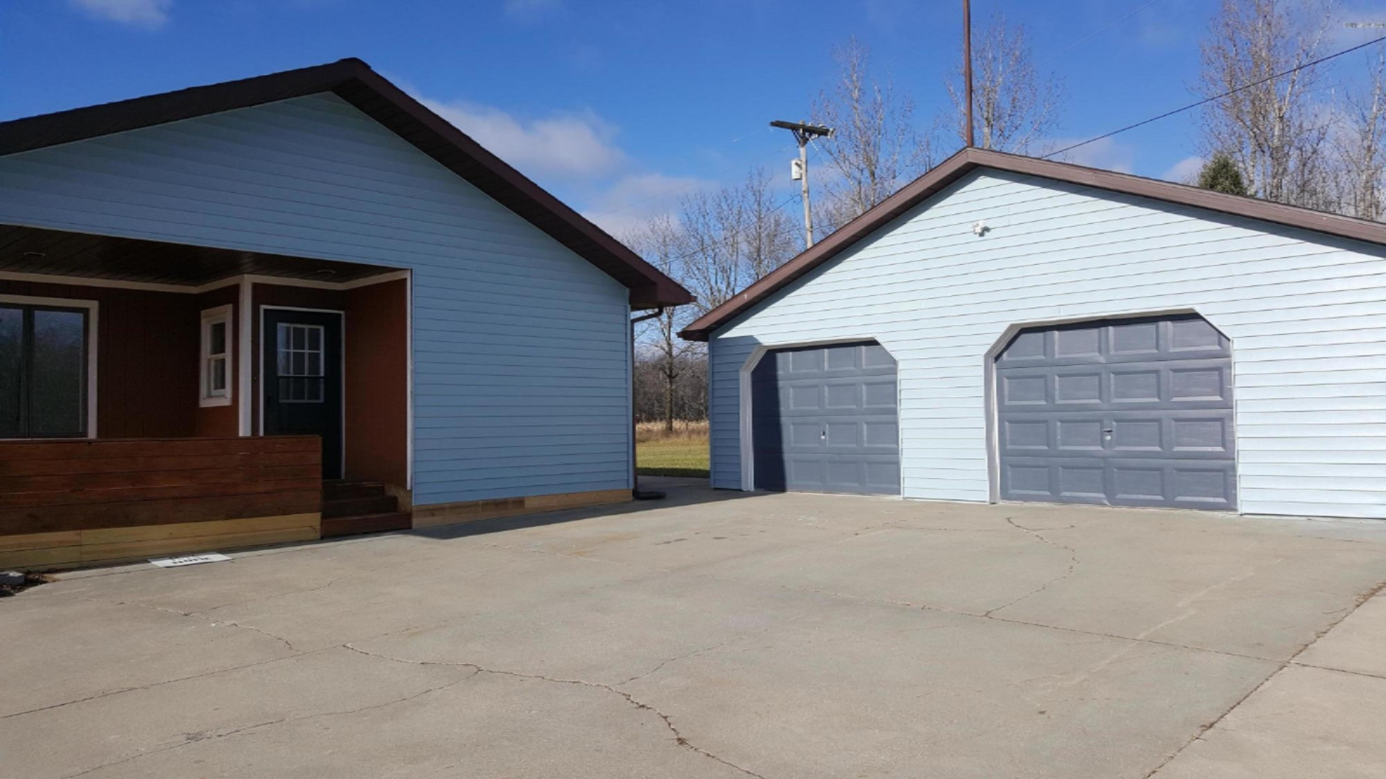 9507 Stanton Road Crystal, MI 48818 - Photo 35 of 40 20181204_124357_001
