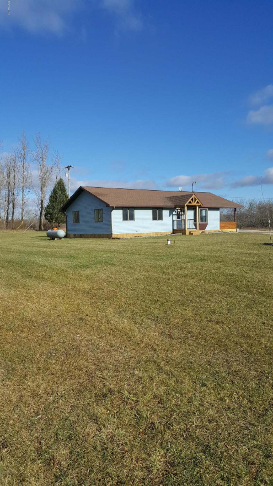 9507 Stanton Road Crystal, MI 48818 - Photo 5 of 40 20181204_121231