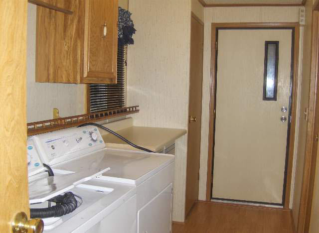 206 3rd Street Howe, IN 46746 - Photo 8 of 9 Gallery Image 8