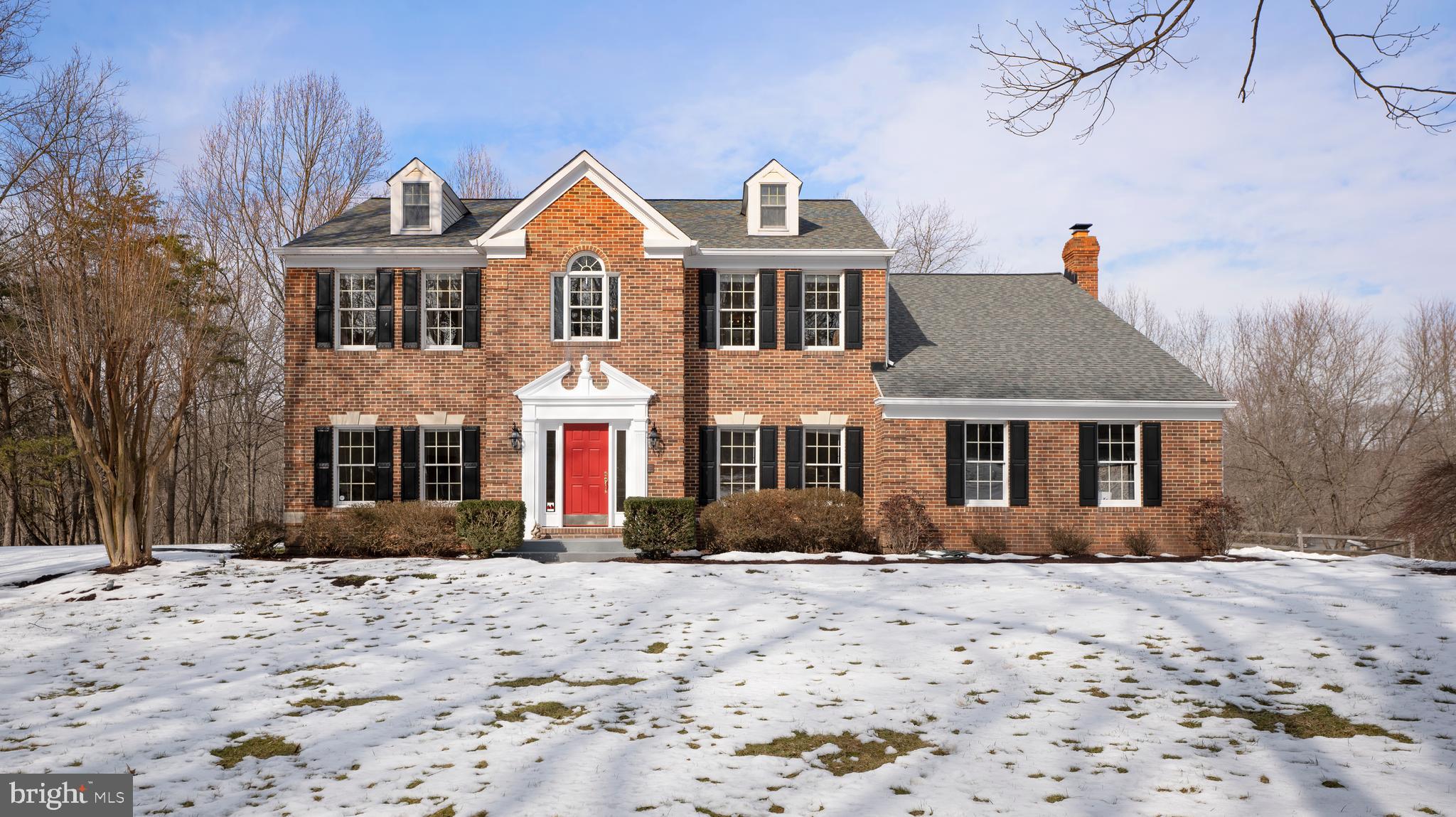 21001 Sunnyacres Road Gaithersburg, MD 20882 - Photo 1 of 48 Front