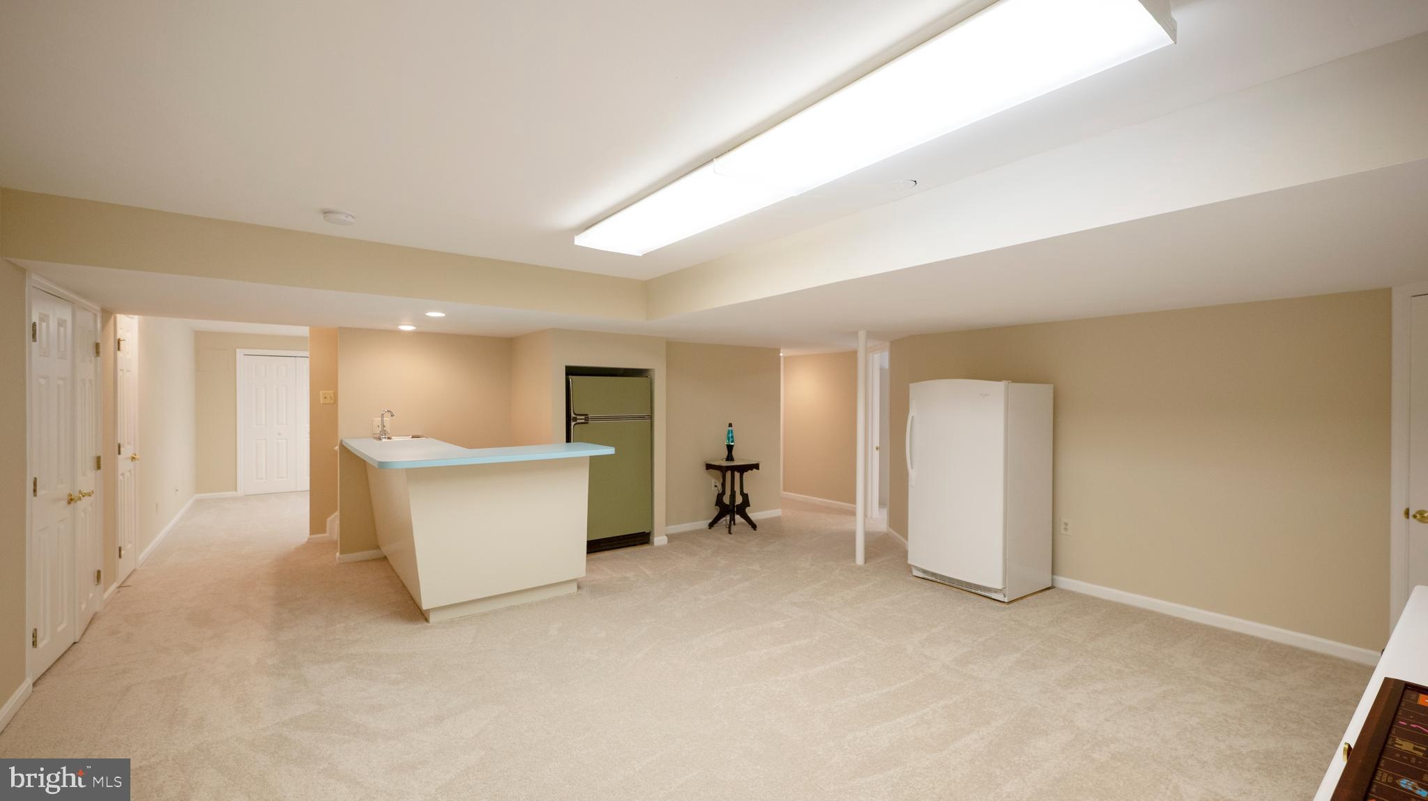 21001 Sunnyacres Road Gaithersburg, MD 20882 - Photo 35 of 48 Basement Area 2/Bar