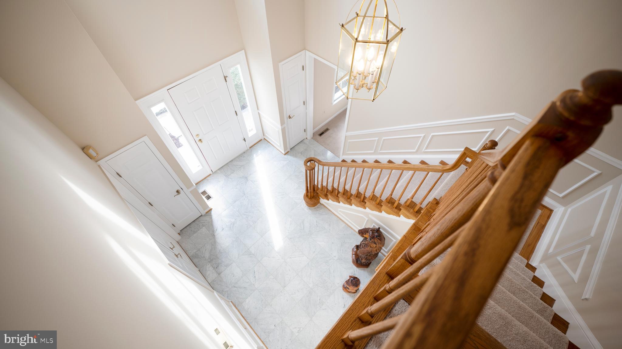 21001 Sunnyacres Road Gaithersburg, MD 20882 - Photo 45 of 48 Foyer